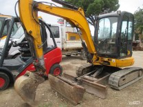 JCB 8055